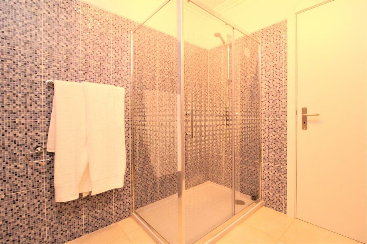 Heart Old Town City Center Apartment 5 Stars Фуншал Екстериор снимка